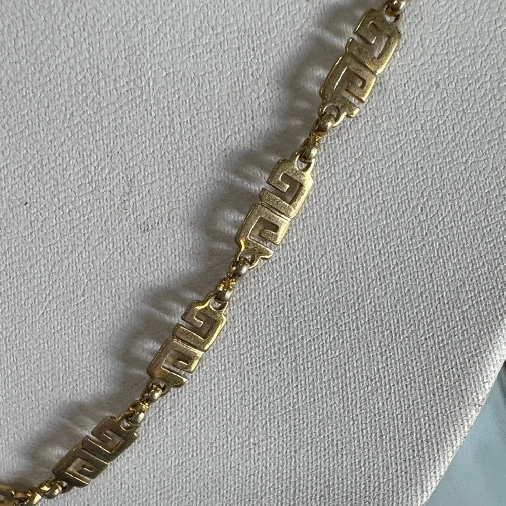 Givenchy VintageGold Necklace and Bracelet Set